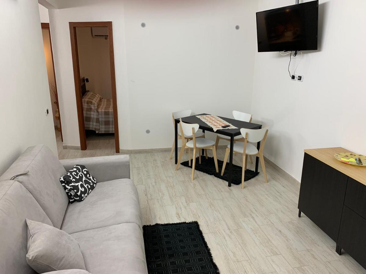 Apartament Casa Sette Settembre Iglesias Zewnętrze zdjęcie